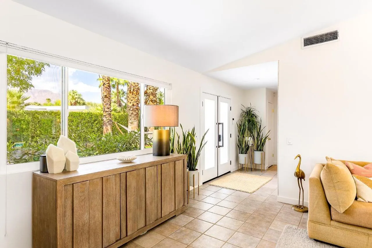 Pavilion Palm Springs By Acme House Company