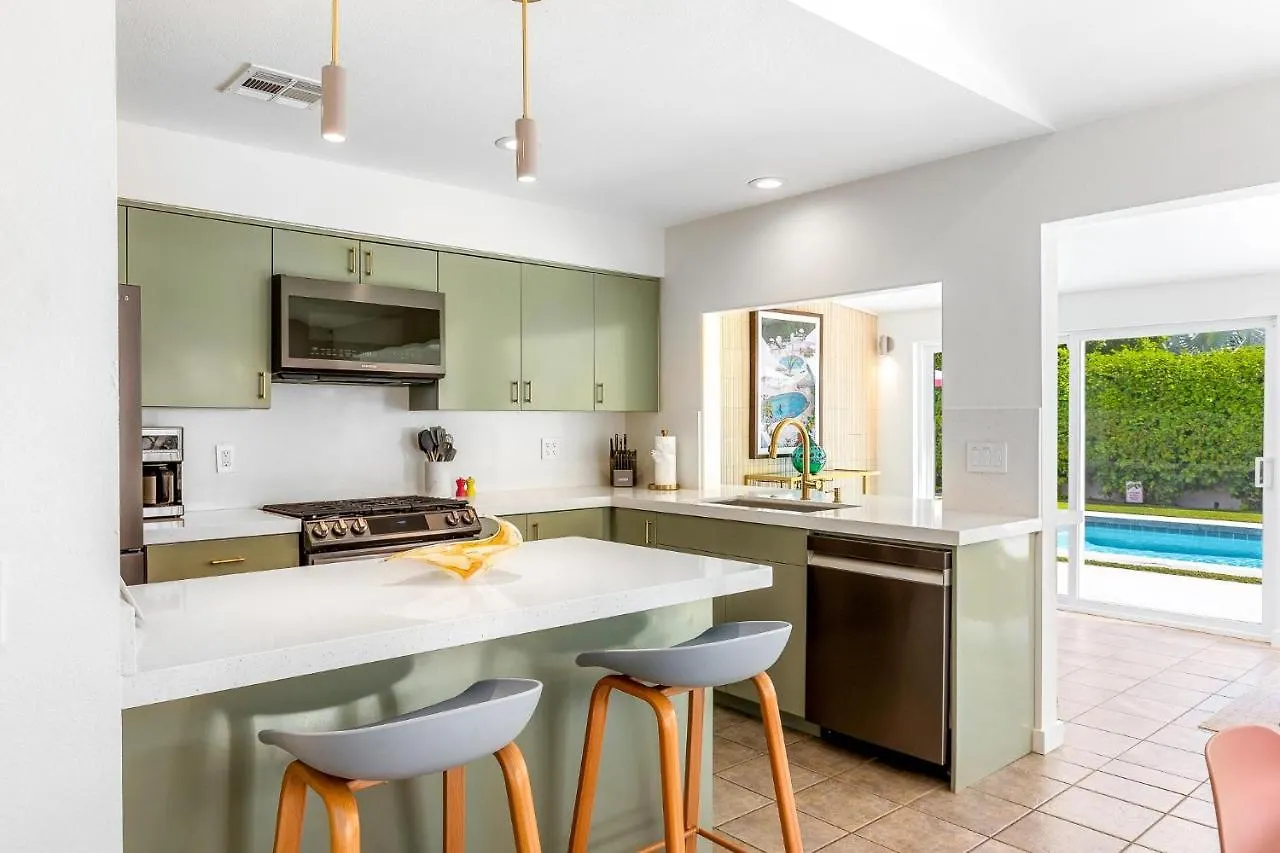 Pavilion Palm Springs By Acme House Company